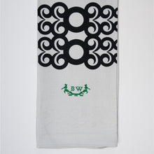 Load image into Gallery viewer, Helsinki Remade Vintage Textile No. 0108