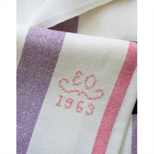 Load image into Gallery viewer, Helsinki Remade Vintage Textile No. 0130